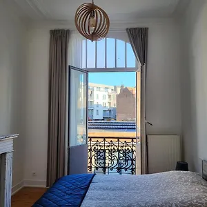 Pensión Bed & Blockchain Private With Shared Bathroom