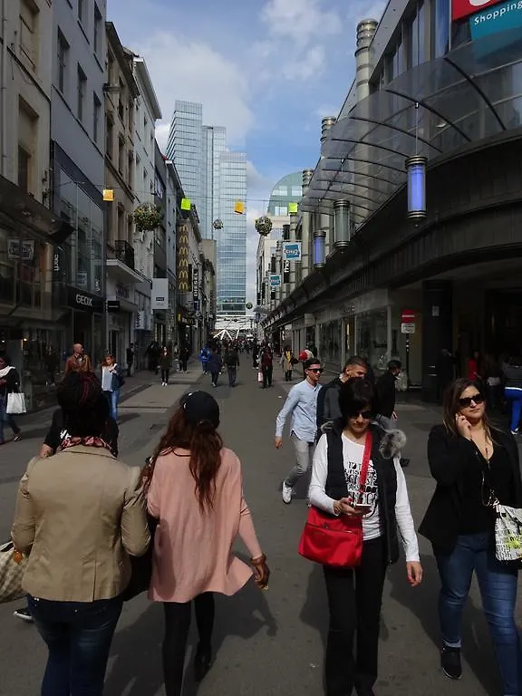 Alojamento de Acomodação e Pequeno-almoço All In One Bruxelas