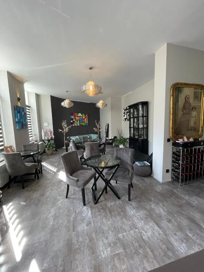 All In One Bed & Breakfast Brussels Belgium